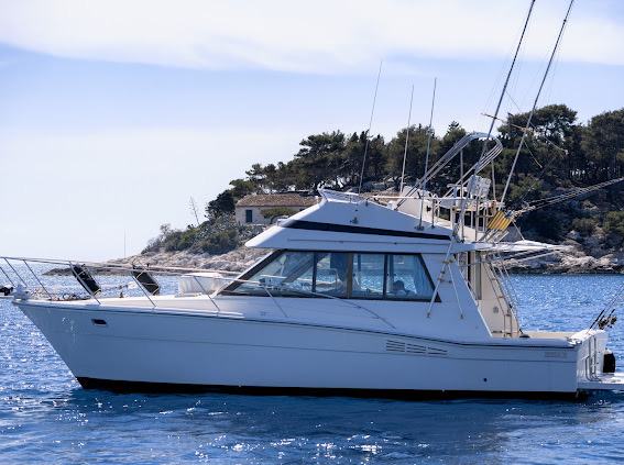 Riviera 35