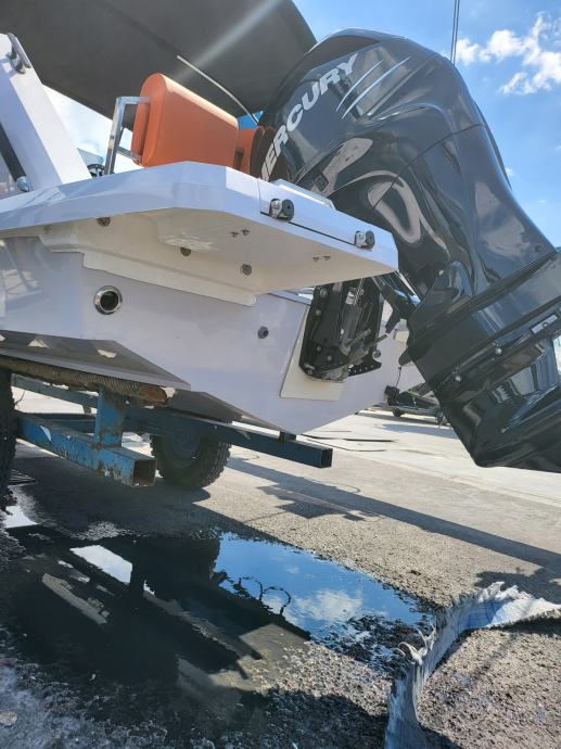 SQUAMA 21 PI ULJAN ISPORUKA ODMAH