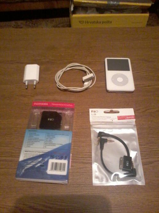 iPod Classic 5.5 30GB + FiiO E6 pojacalo + LOD kabel