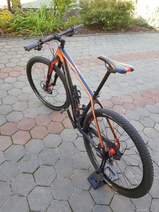 cube reaction 2016 carbon