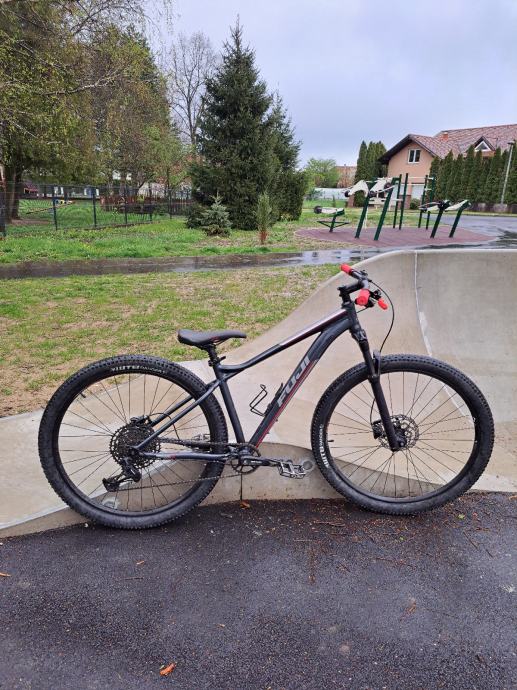 fuji nevada 1.4 2017