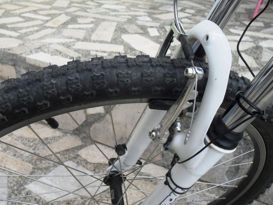 Fuji Nevada 3.0 LE, prijeđenih 85 km, sa računom, kao nov