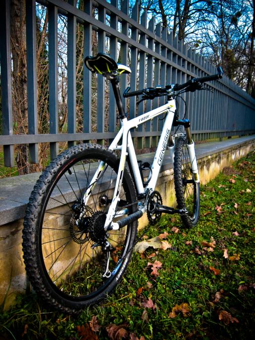 Genesis Razor Star Genesis Razor XR15 (Deore XT, Tektro Draco 2,...)