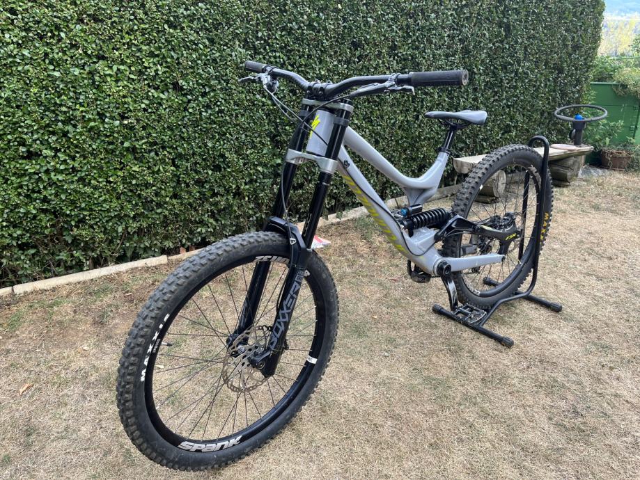 specialized demo 8 carbon 2019