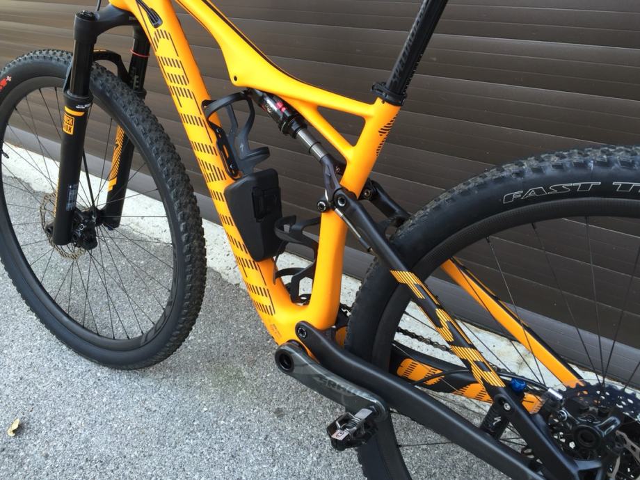 Specialized Epic Expert Carbon World Cup 29 (novo)