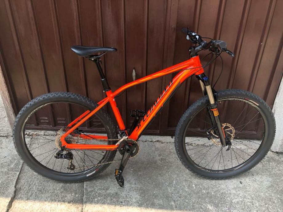 specialized rockhopper evo
