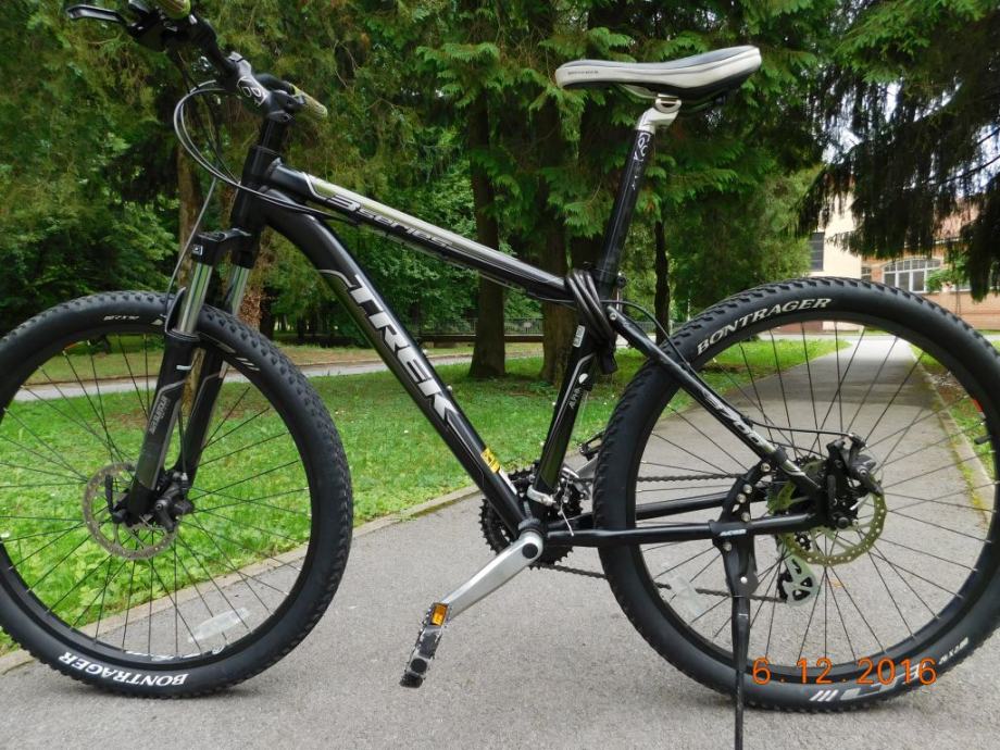 trek 3700 green