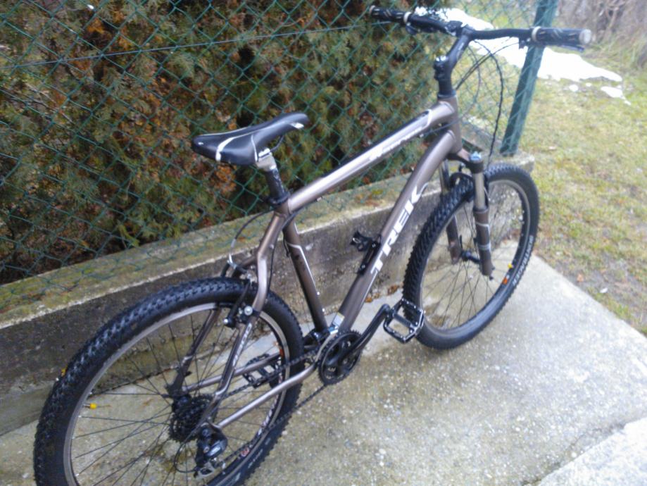 2011 trek 4300