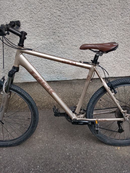trek 4400 four series