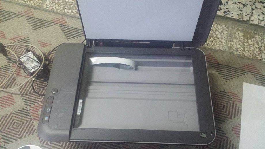 HP DeskJet 1050 AllInOne J410