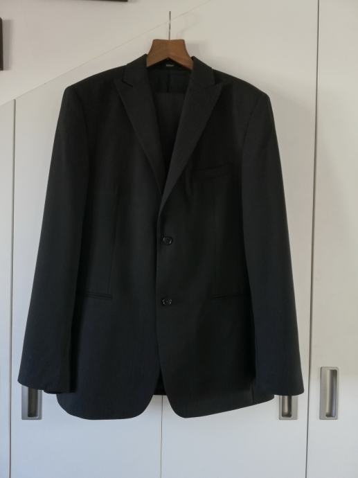 Muško crno odijelo SISCIA GUABELLO broj 106 - struk 47 cm