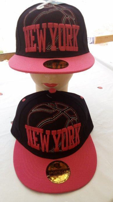 Kapa New York crno/roza