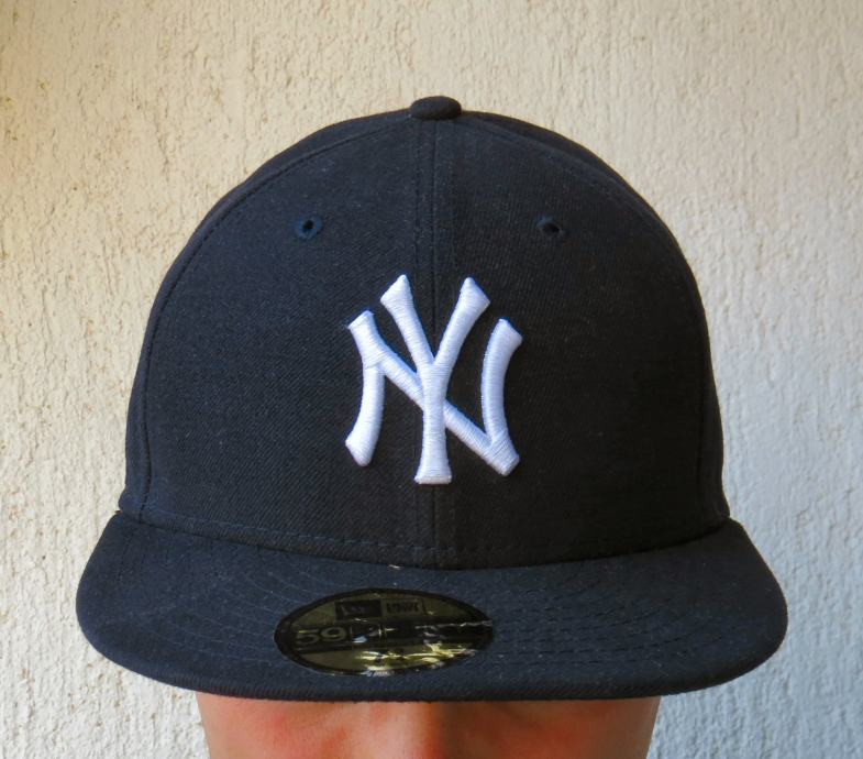New Era NY Yankees Low Crown kapa 7 3/4 (61.5 cm) NOVO!!!