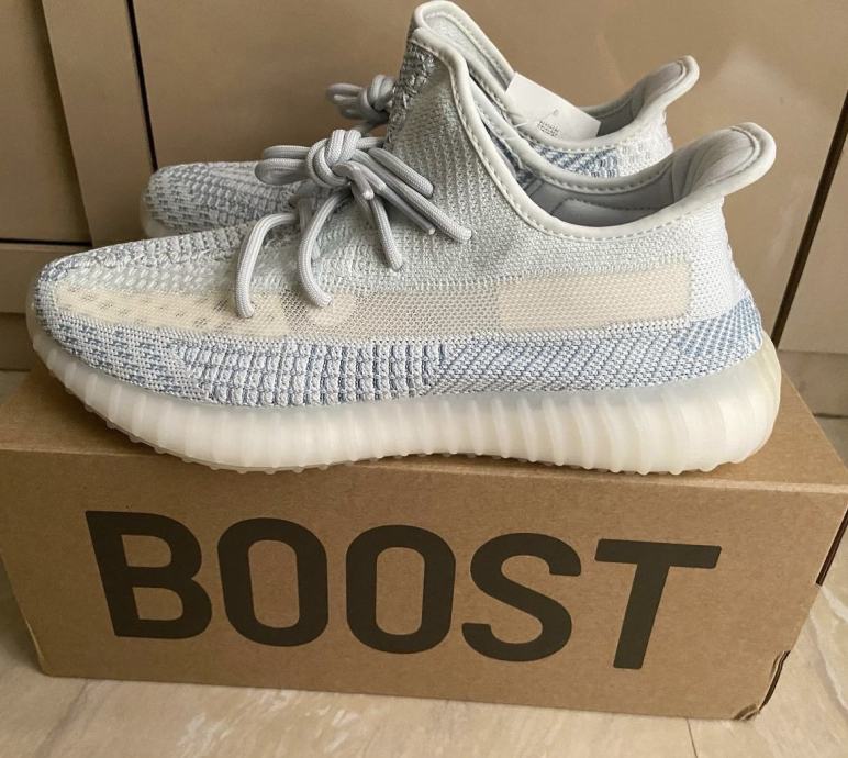 cloud white v2