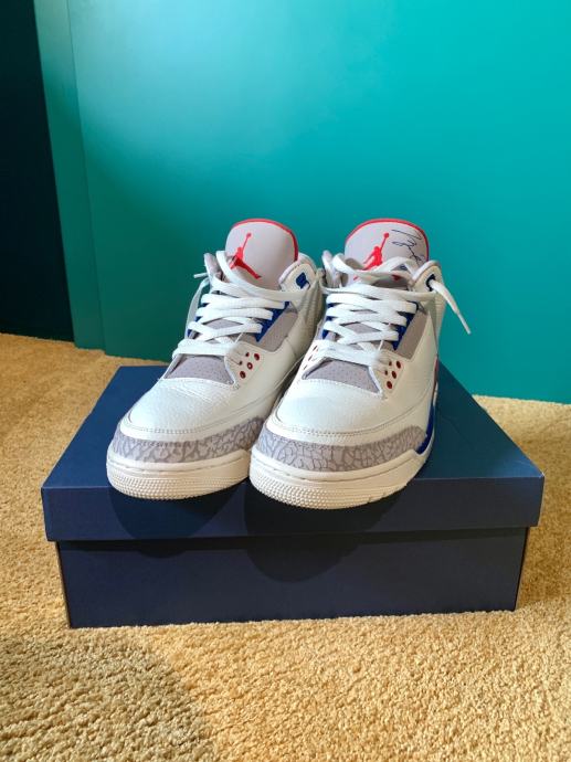aj3 international flight