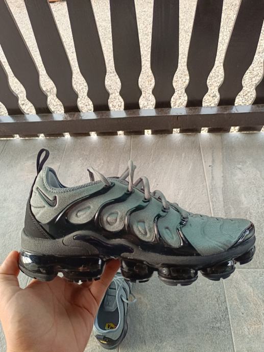 vapormax plus 43