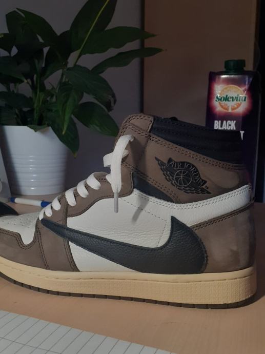 Travis Scott OG High (Dark Mocha) Stockx 100 AuthenticKorištene 1mj.