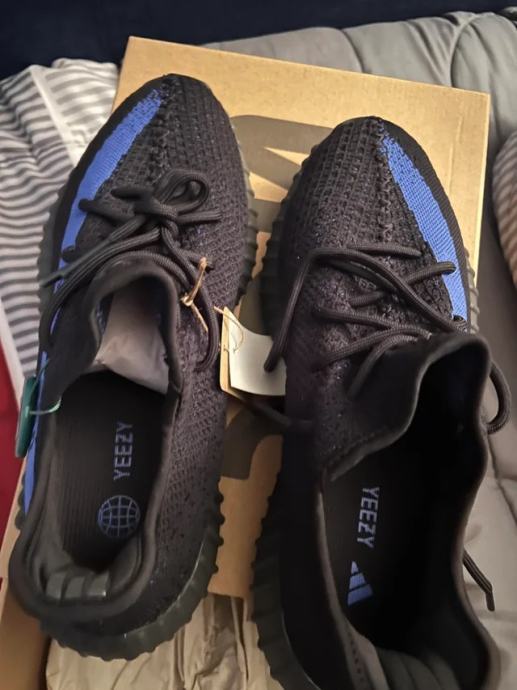 yeezy 350 dazzling blue