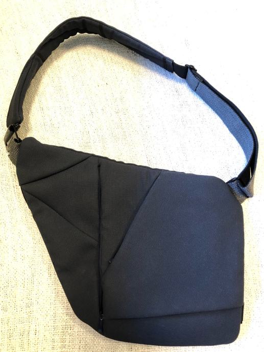 Baggizmo torba oko ramena povoljno