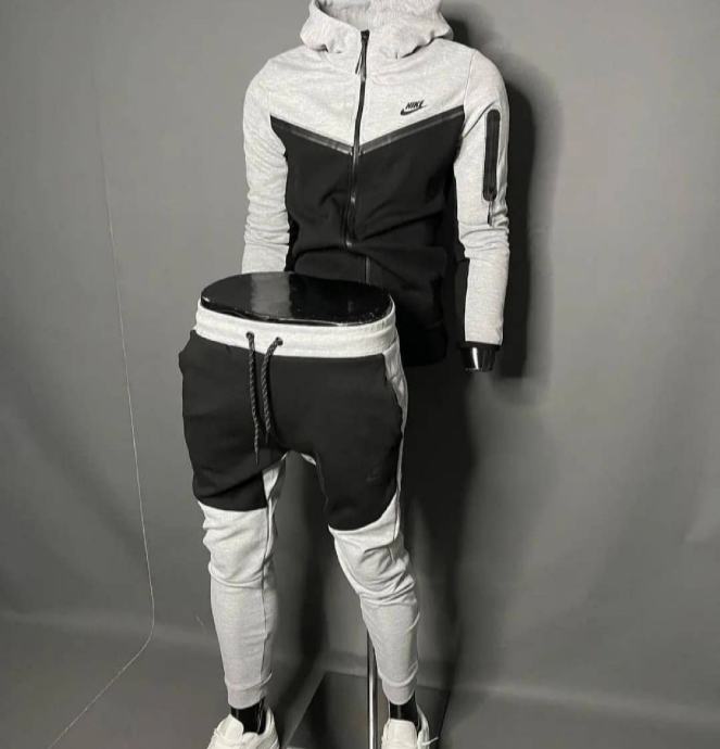 Nike Tech Fleece kompleti SXXL