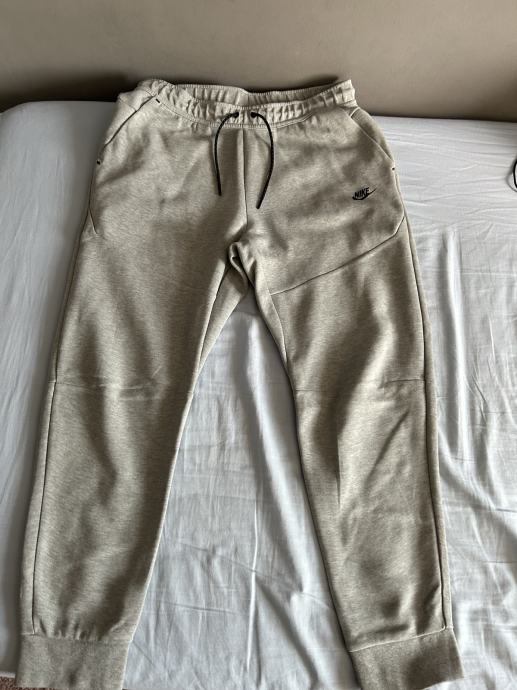 Nike Tech Fleece(ORIGINAL)