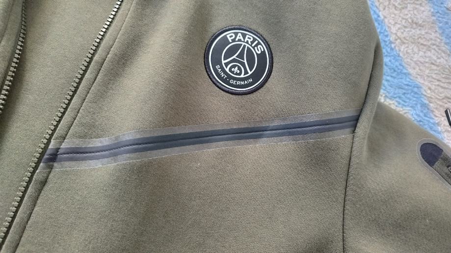 Tech Fleece PSG Zeleni XL