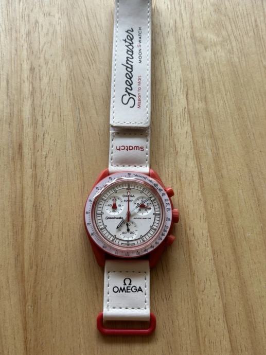 Oswatch Omega Swatch OMEGA x Swatch MoonSwatch Mission to Mars sat