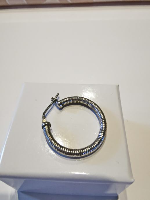 ESPRIT original - jedna velika srebrna naušnica ring - 925 srebro
