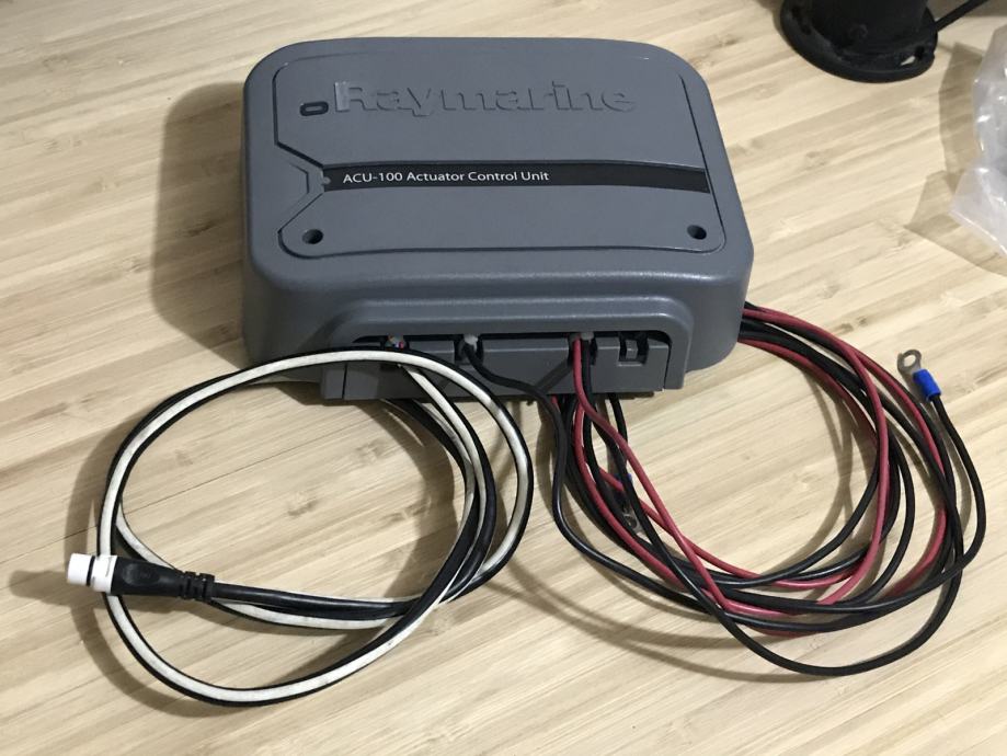 Raymarine ACU100 Actuator Control Unit, Autopilot E70098 SeaTalkNG