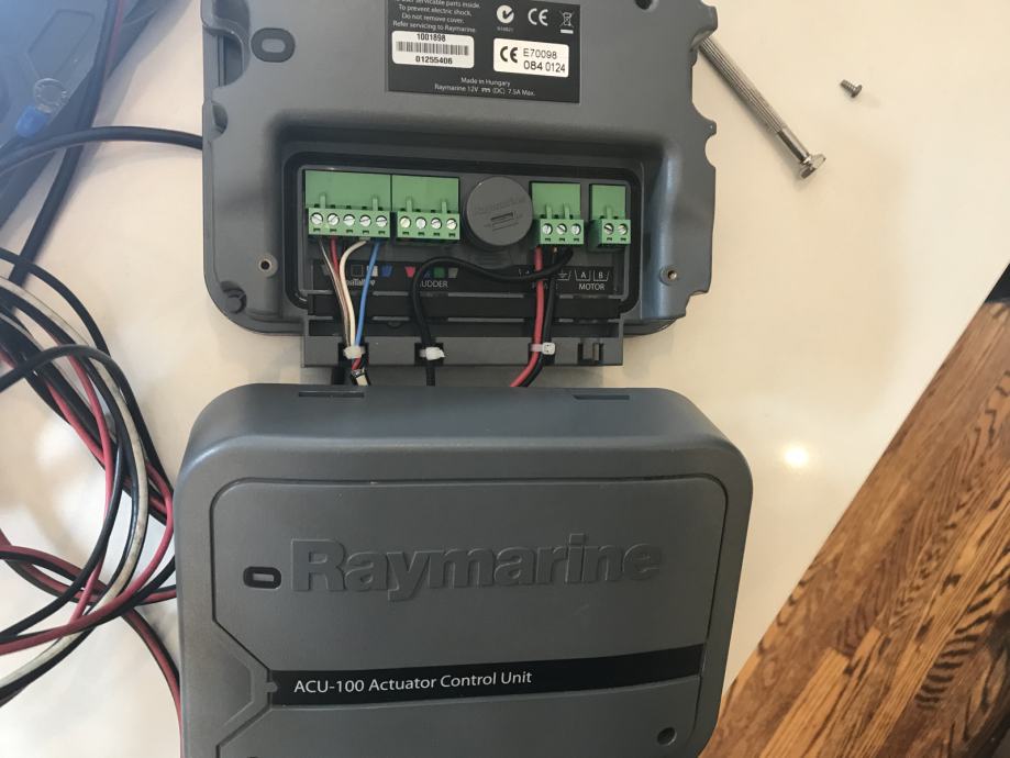 Raymarine ACU100 Actuator Control Unit, Autopilot E70098 SeaTalkNG