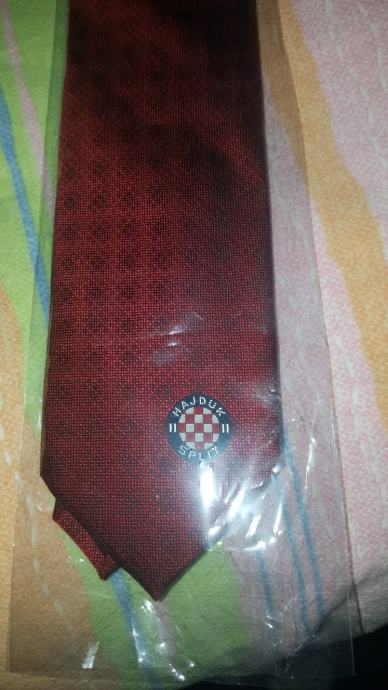 Hajduk službena kravata