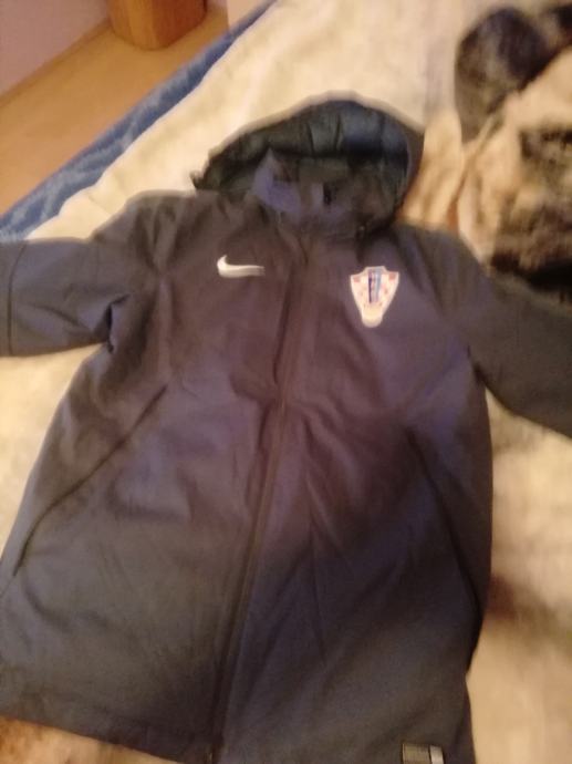 Zimska jakna Hrvatske nogometne reprezentacije