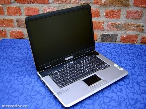 Prodajem laptop Medion Akoya MD98200 po dijelovima!