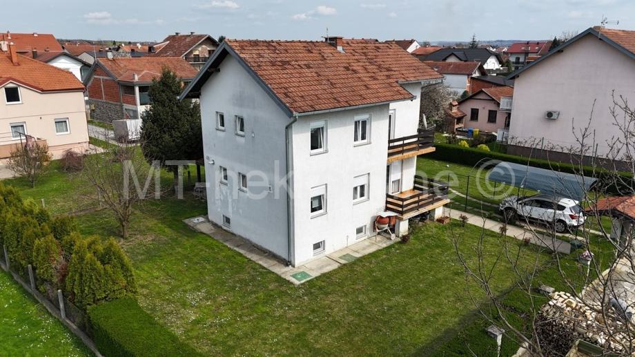 Bjelovar, sjever, jednokatna stambena zgrada, (prodaja)