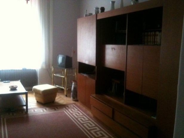 CENTAR 60 m2 - Čanićeva - 2 sobni stan, idealno za studente 250€ - (iznajmljivanje)