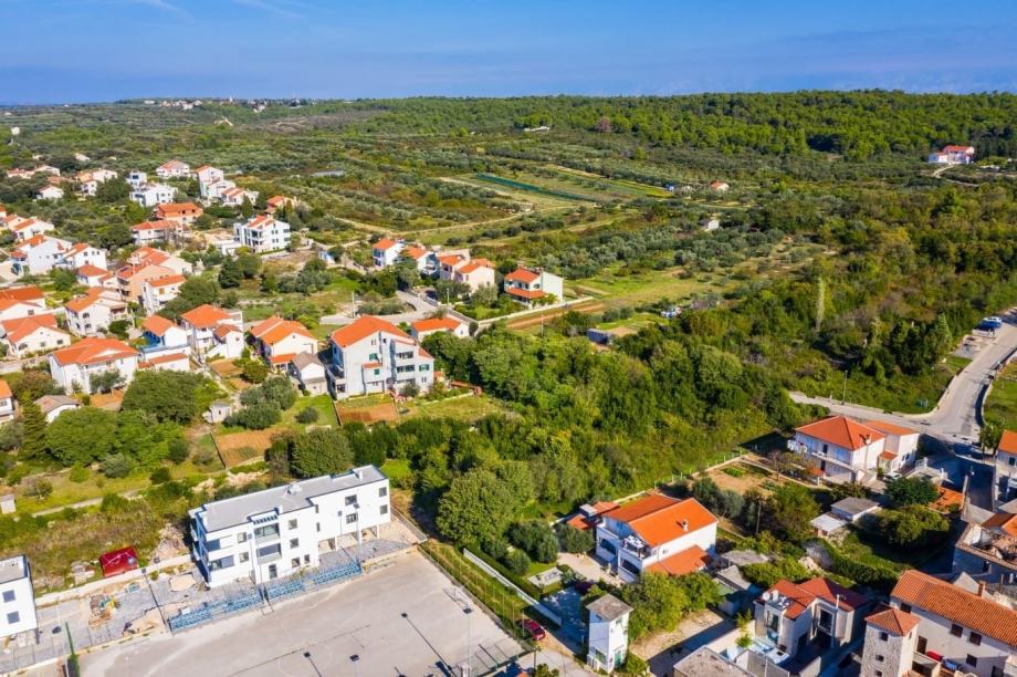 DIKLO (Zadar) Prilika za investiciju, građevinsko zemljište 875 m2!!