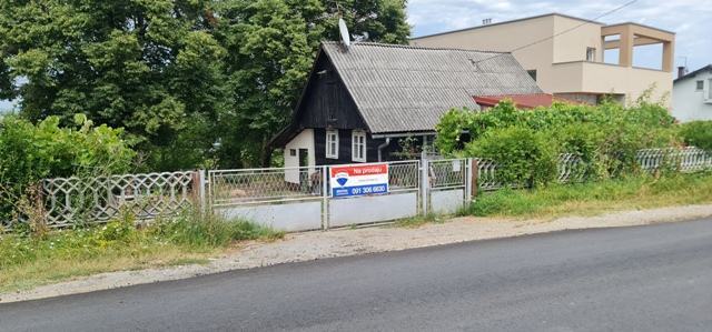 Donji Stupnik, drvena kućica 50.00 m2 s okućnicom 822 m2 (prodaja) (prodaja)