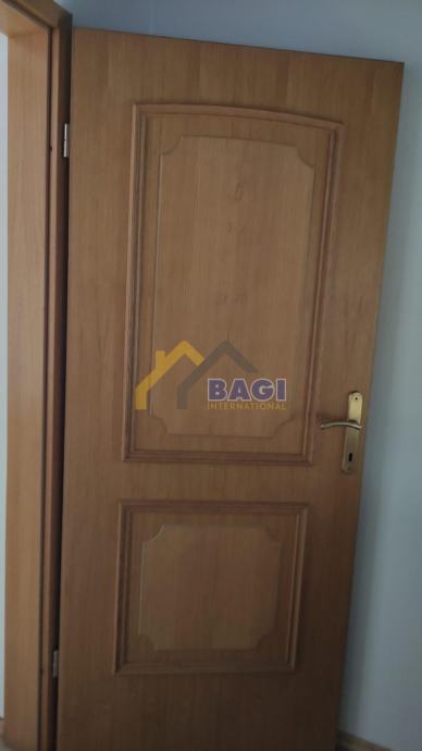 Drvena kuća s pomoćnim objektom - Laz Bistrički (prodaja)