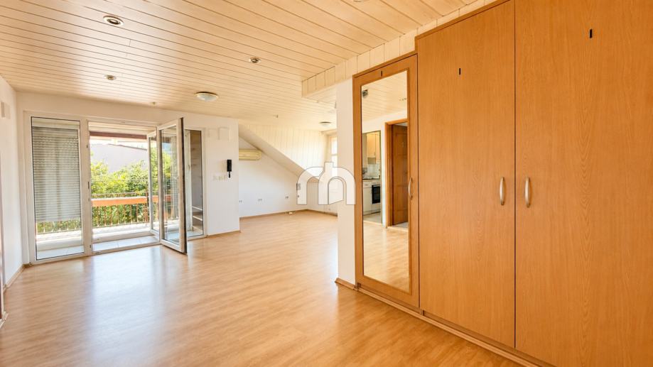 DUGO SELO, KUĆA, 250 m2 - BEZ PROVIZIJE ZA KUPCE!