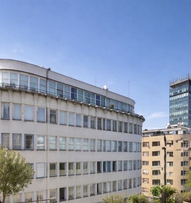 Zagreb, Gajeva, stan s terasom i parking mjestom, lift, pješačka zona