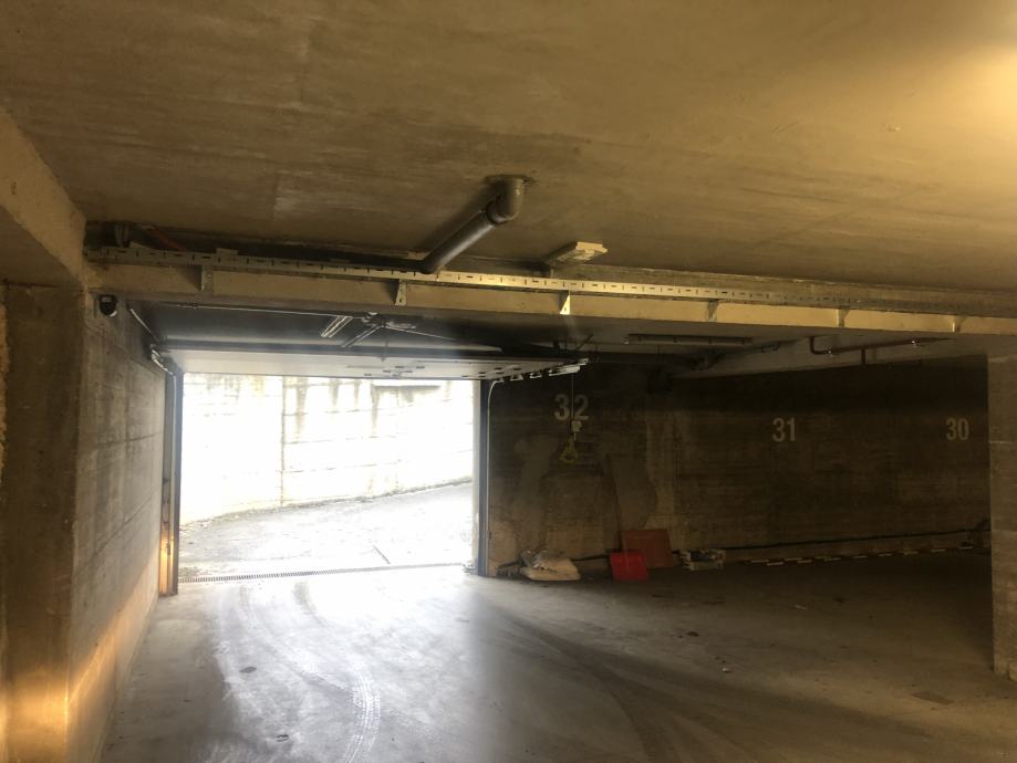 Podzemna garaža u centru Virovitice, tri mjesta s ukupno 44,86 m2 (prodaja)