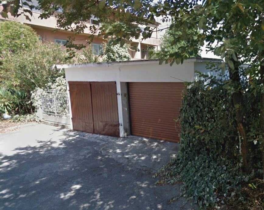 Garaža: Zadar, 14 m2 (ispod pet nebodera) (prodaja)