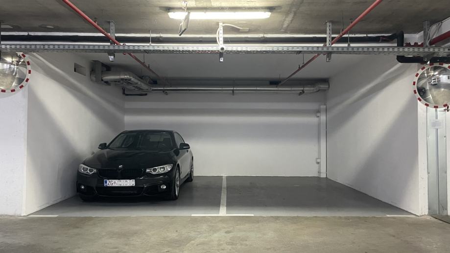 Garaže Zagreb (Špansko) komforno 2x16,7 m2 (prodaja)