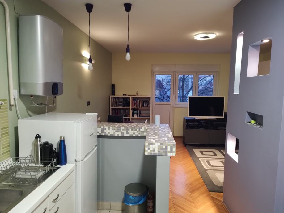 Garsonijera: Zagreb Trnje (Sigečica), 28.00 m2 — slika 1