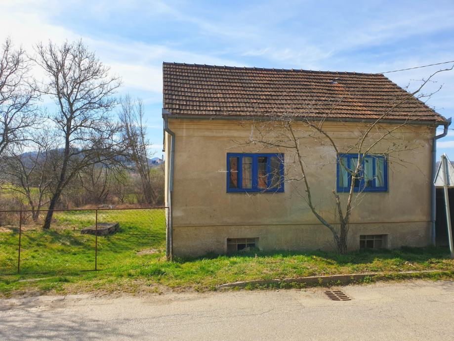 GORNJA POLJANA: stara kuća za rušenje (prodaja)