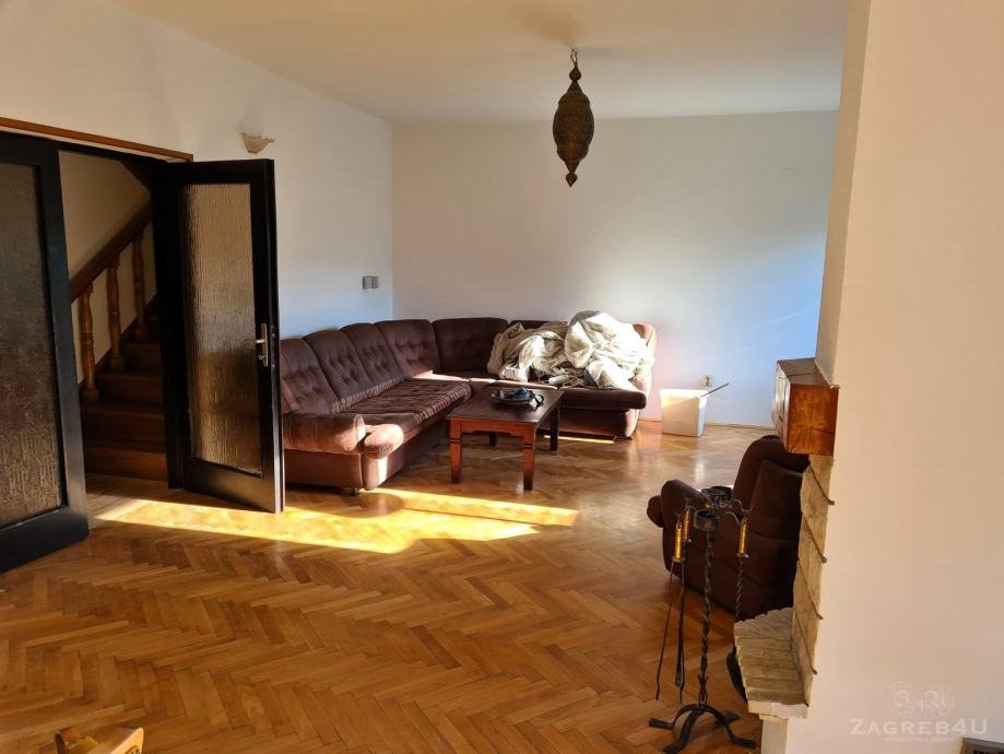 Gornje Vrapče - više-etažna kuća (200 m2) sa garažom - 3 spavaće sobe (iznajmljivanje)