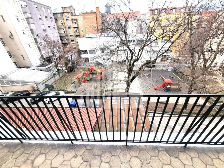 Građanski stan Boškovićeva ulica 143m2 - obnovljena zgrada (prodaja)