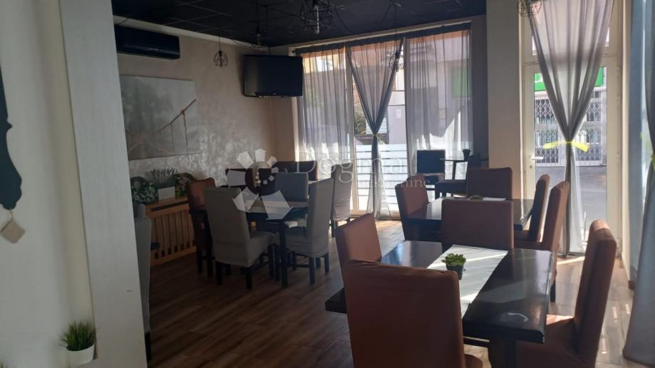 Nova Gradiška pizzeria i caffe bar u radu (prodaja)