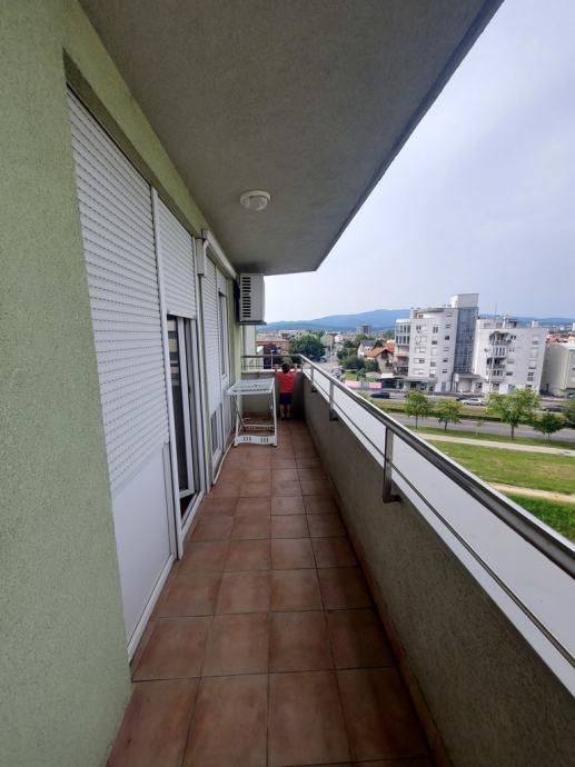 Jarun 74 M2 3S 5 kat Lift SNI ENO Dvije Gara e U Cijeni Terase jarun-74-m2-3s-5-kat-lift-sni-eno-dvije-gara-e-u-cijeni-terase