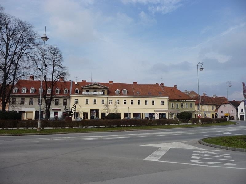 Karlovac,strogi centar,poslovno stambena zgrada ili pojedinačno lokali (prodaja)